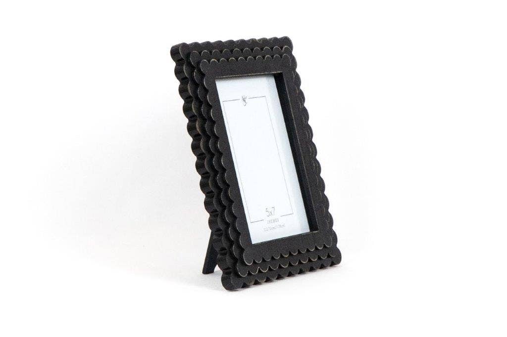 Scallop Photo Frame