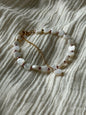 Shell heart bracelet In Gold Tone