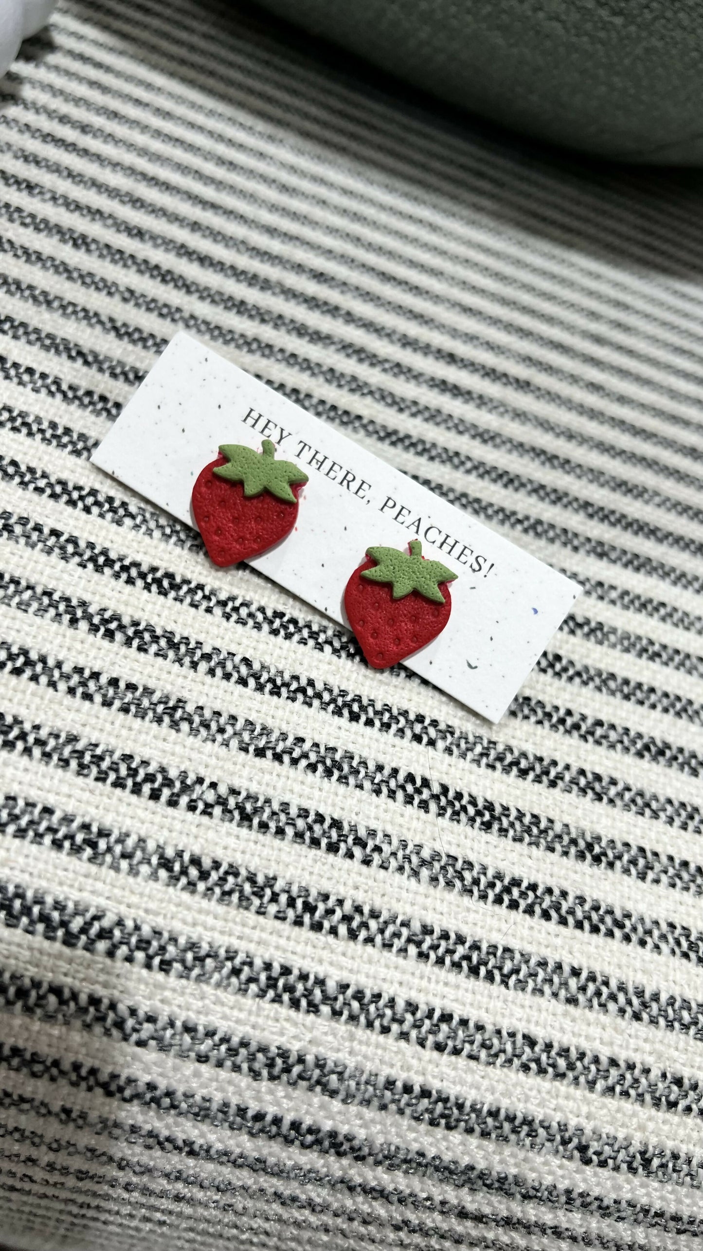 Strawberry Fruit Studs