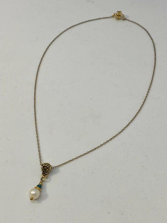 Single Pearl & Apatite Drop Necklace