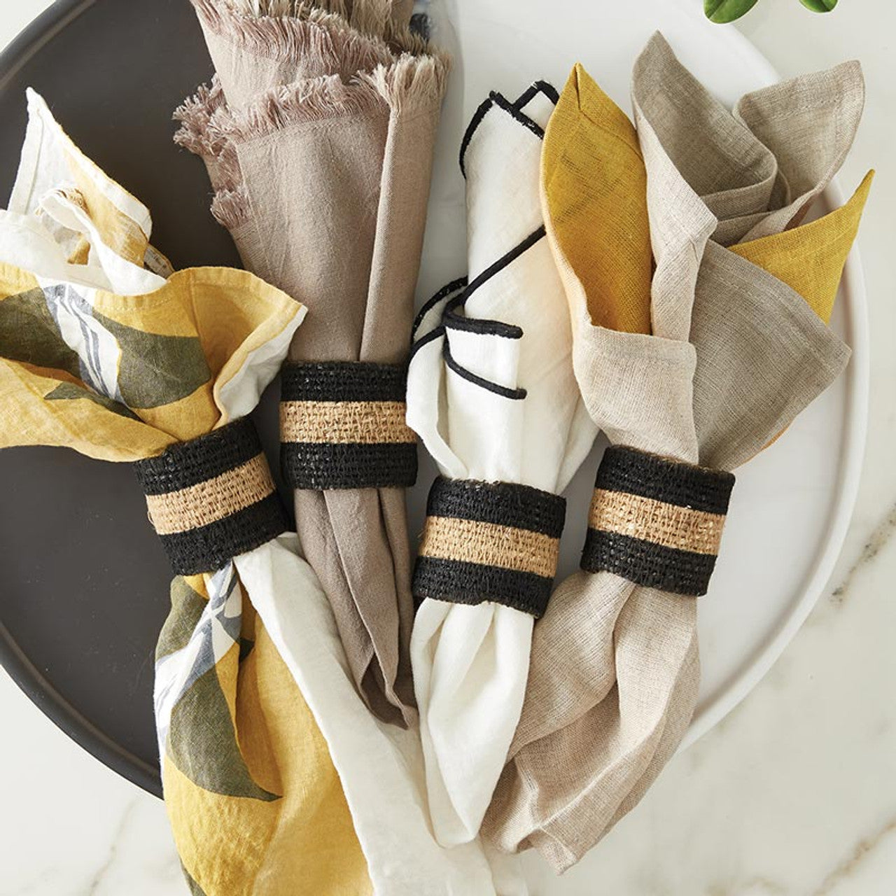 Seagrass Napkin Rings Set