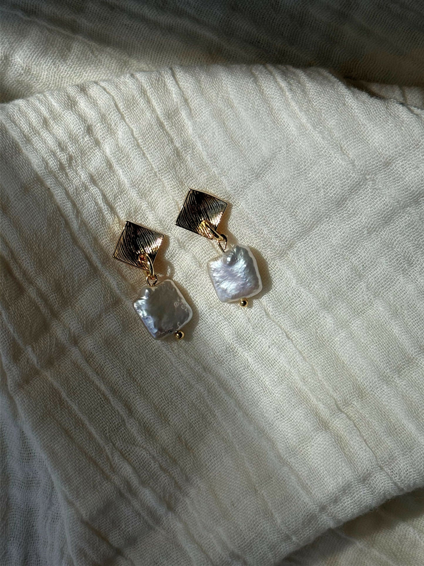 Square Earrings Baroque Pearl Drop In Gold Tone